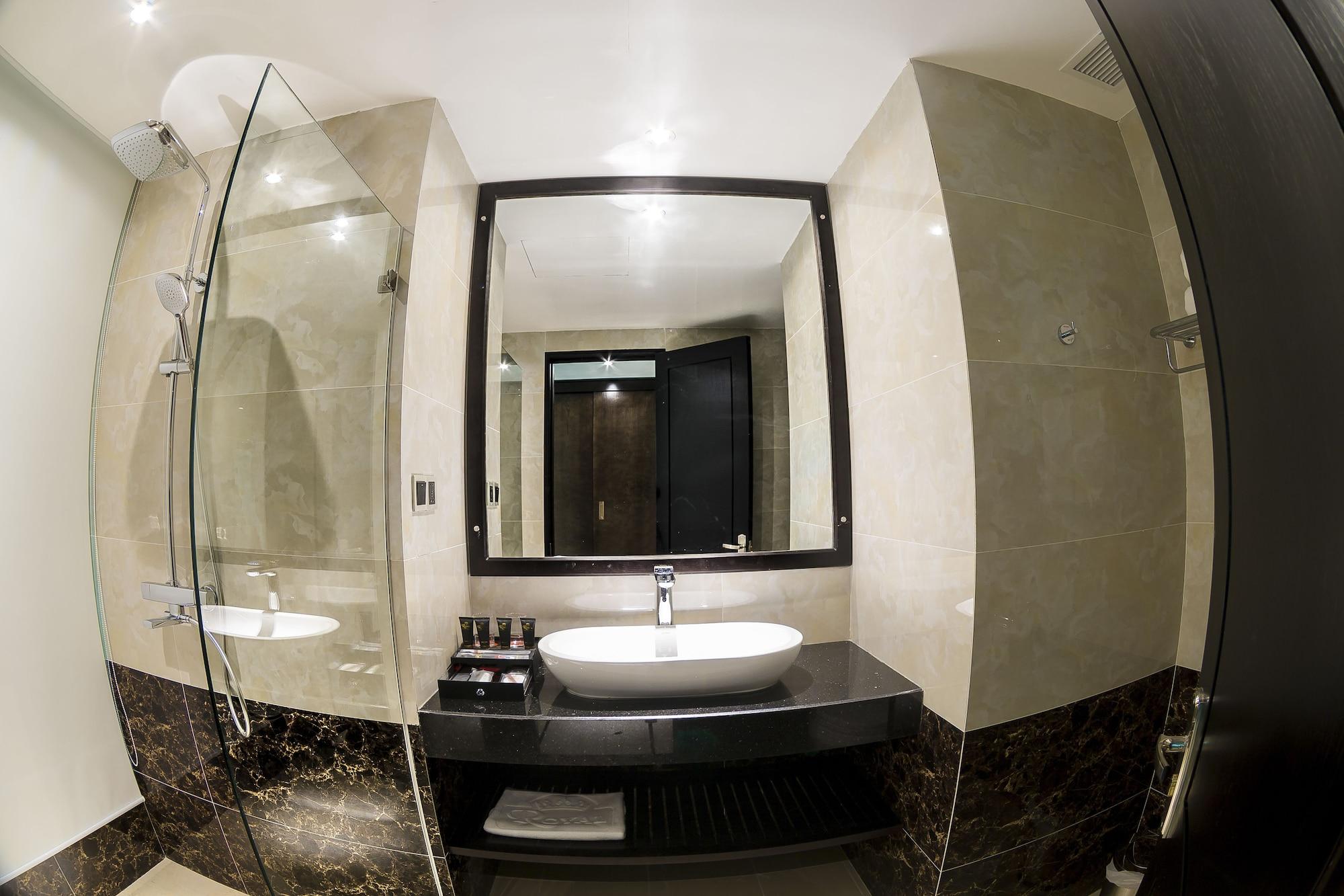 Royal Quang Binh Hotel Dong Hoi Exterior foto